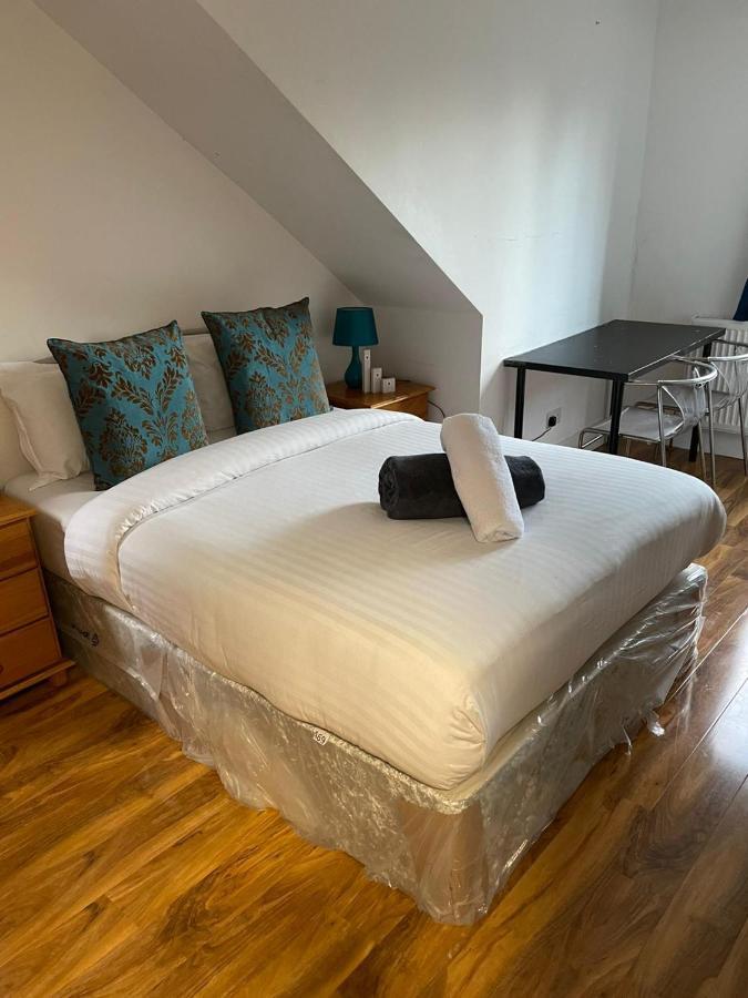 Sw16 Norbury Guesthouse London Exterior photo