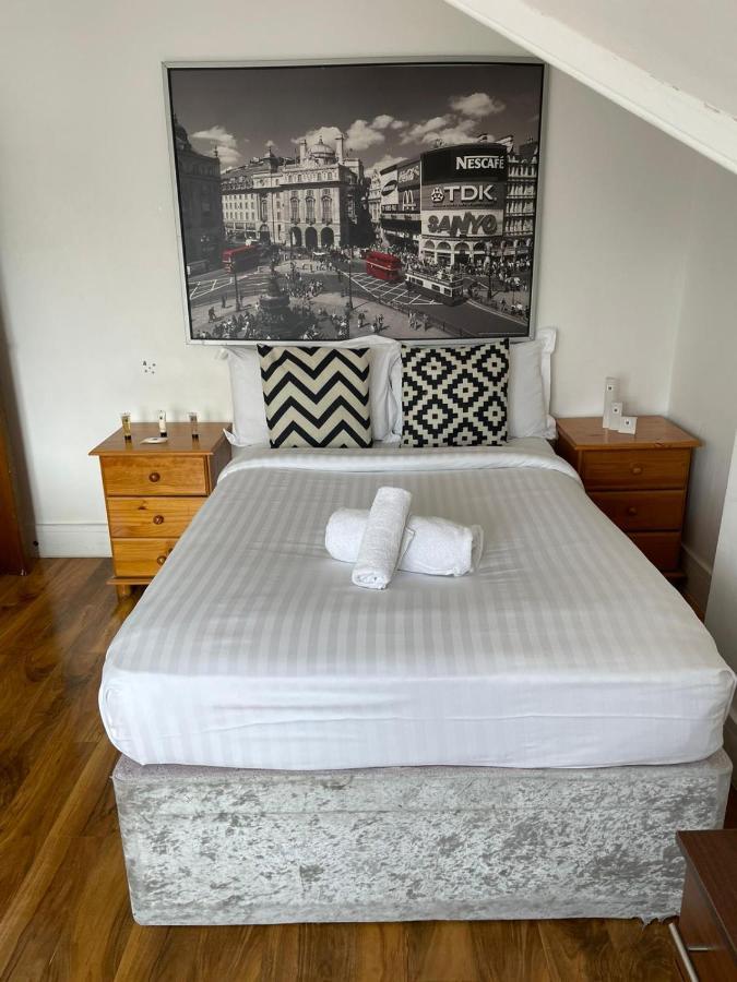 Sw16 Norbury Guesthouse London Exterior photo